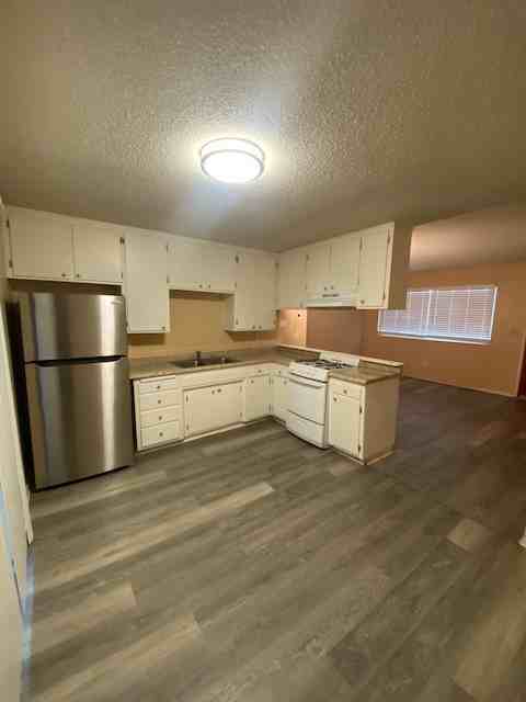 2865 Capitola Rd #2 - Photo 4 of 10