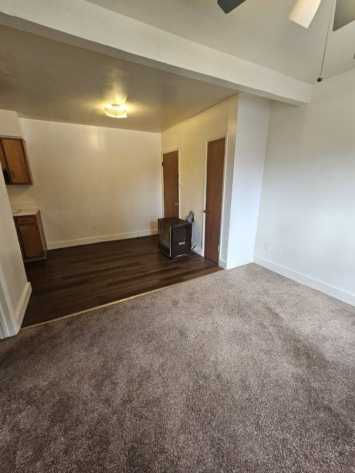 341 Martin Ave #4 - Photo 3 of 7