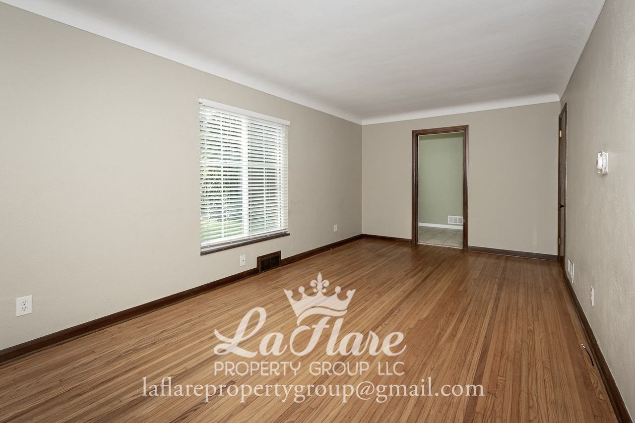 3925 Torrance Dr #2 - Photo 2 of 14