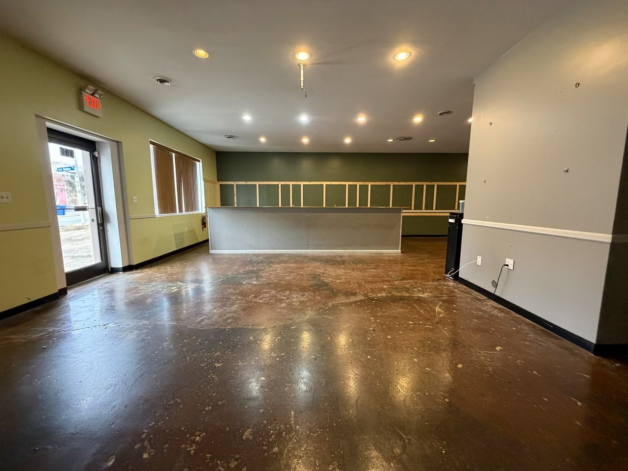 312 9th St #1 - Photo 3 of 10