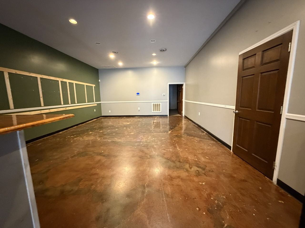 312 9th St #1 - Photo 4 of 10