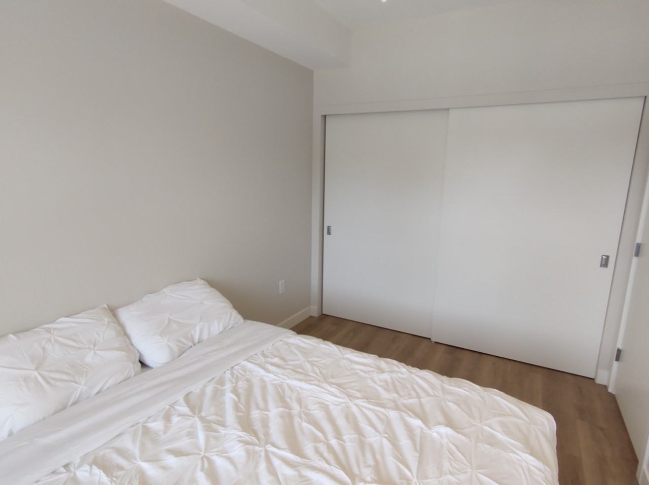 416 Royal Ave Null #204 - Photo 7 of 10