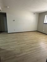 featured image of Laclede St