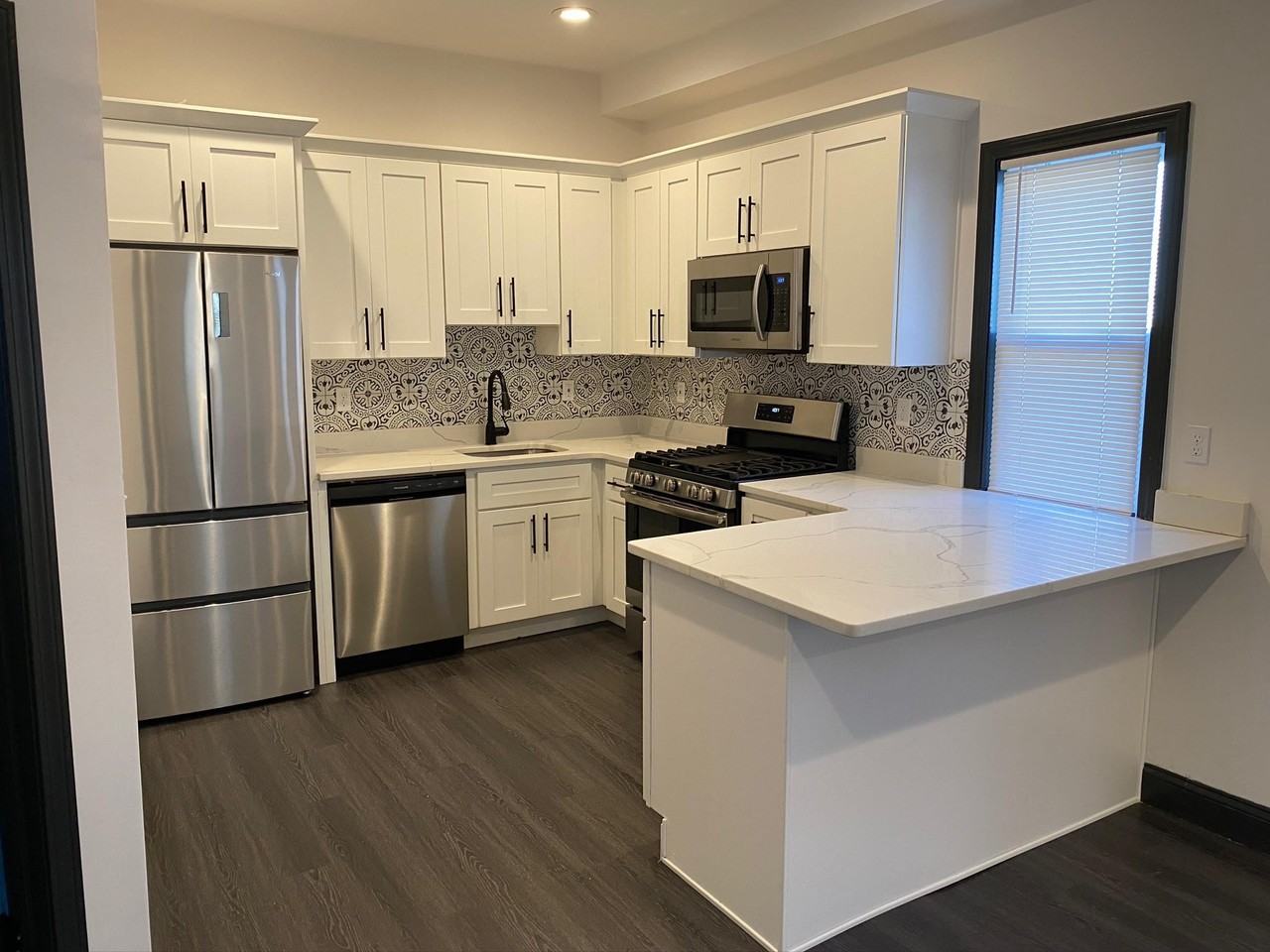 21 E Transit St - Photo 2 of 2