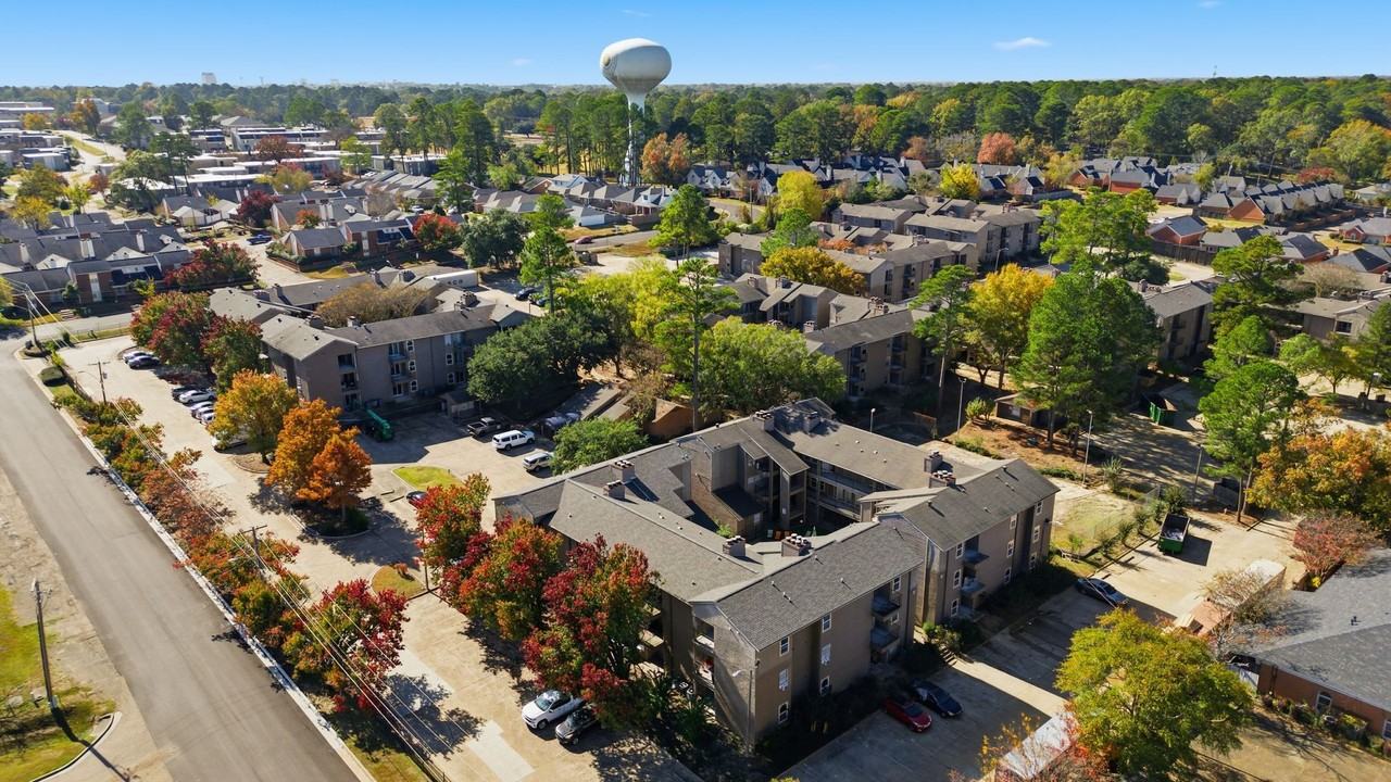 The Pines at Autumn Woods - Photo 7 of 50