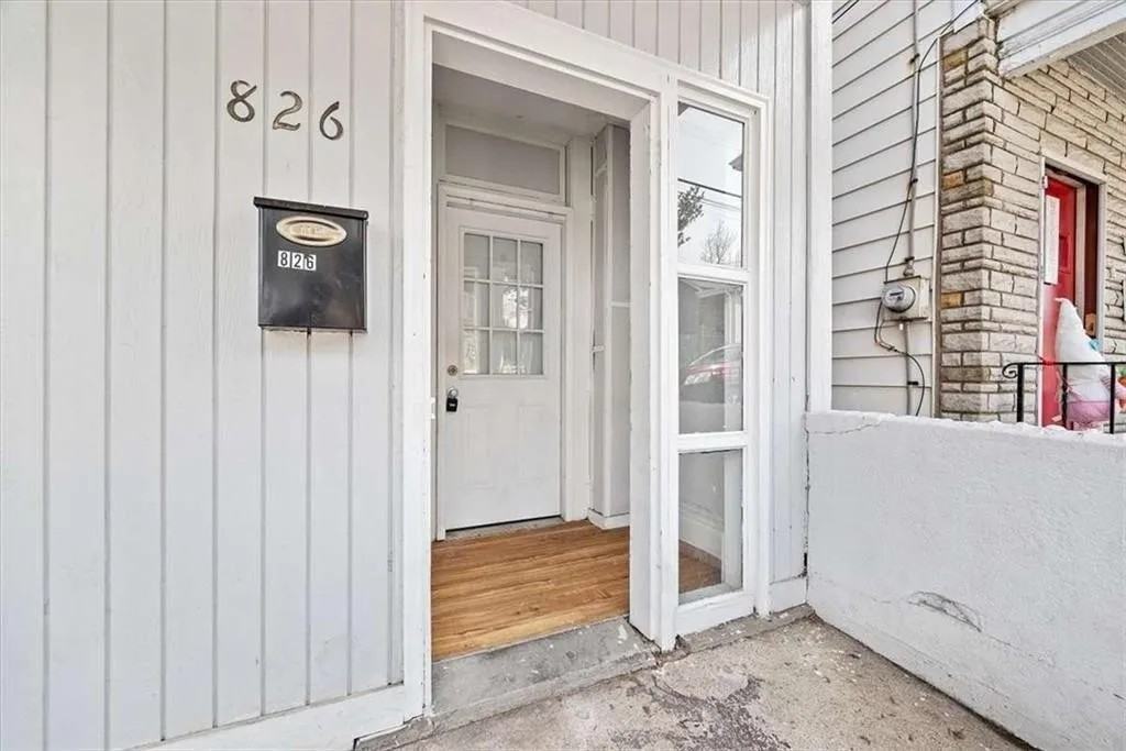 826 Excelsior St #2 - Photo 2 of 14