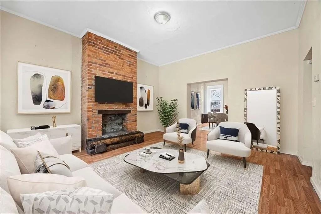 826 Excelsior St #2 - Photo 4 of 14