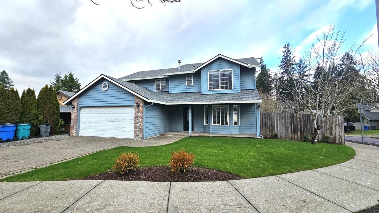 10032 Ne 19th St #1 - Photo 2 of 27