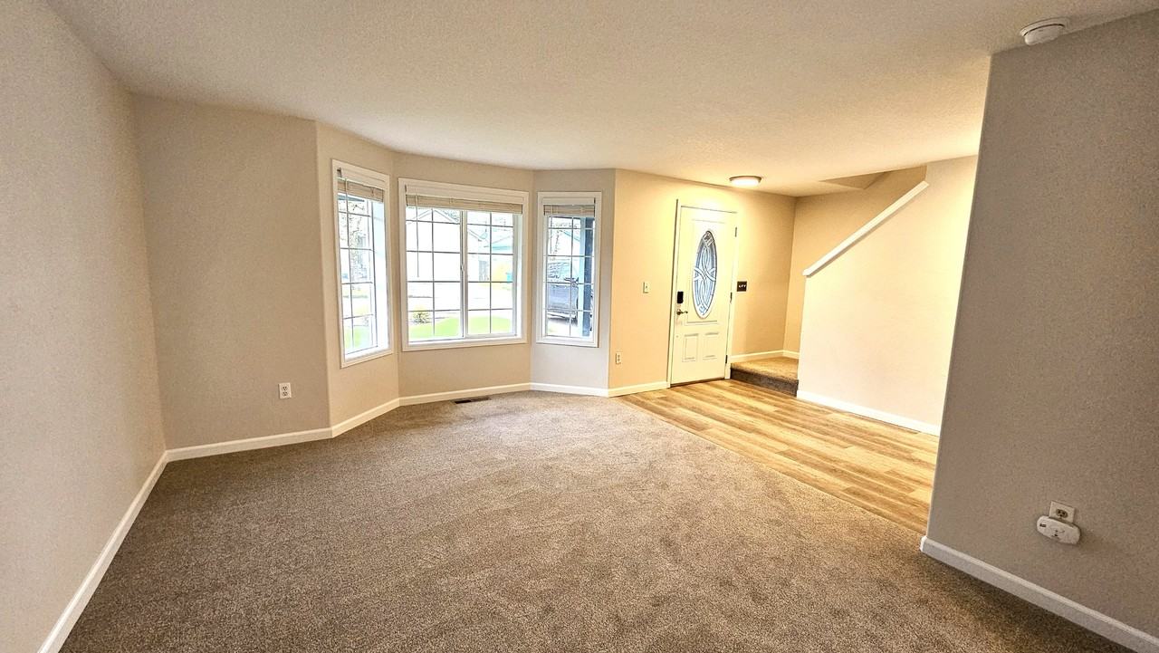 10032 Ne 19th St #1 - Photo 7 of 27