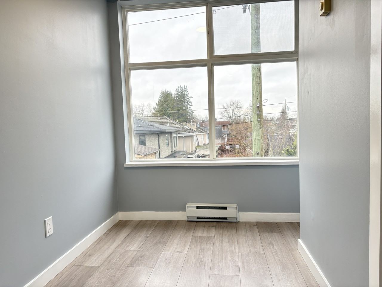 1503 West 60th Ave #1 - Photo 4 of 13