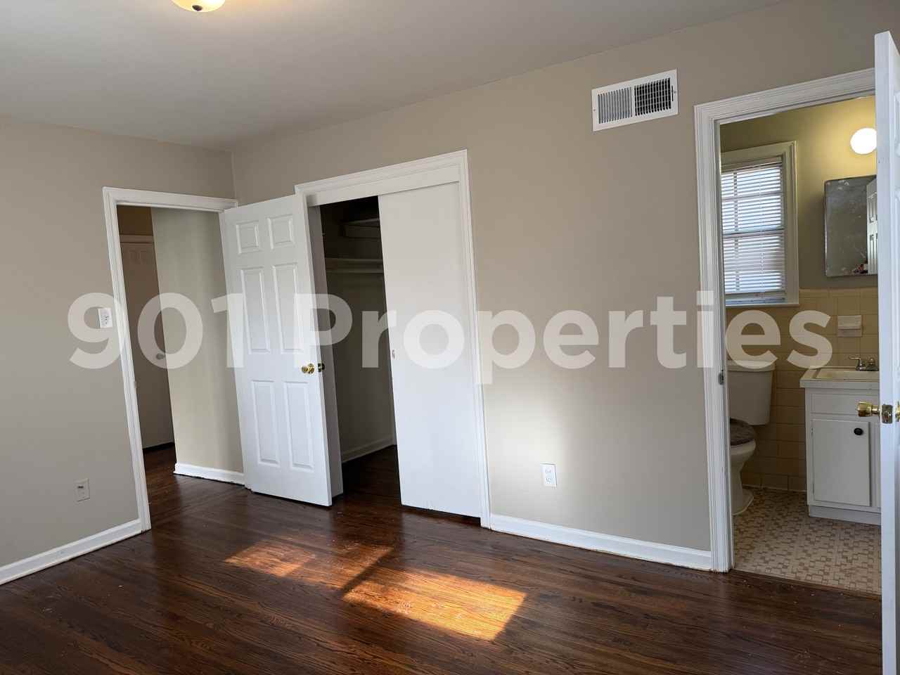 1831 Myrna Ln #1 - Photo 7 of 11