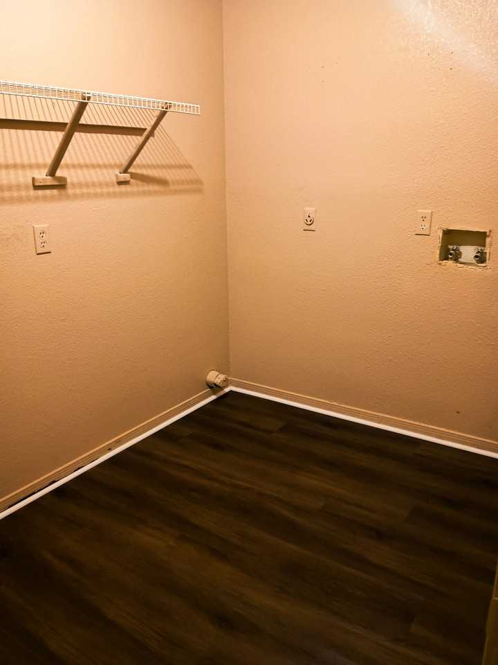 4311 Shawn Dr Apt A #A - Photo 3 of 12