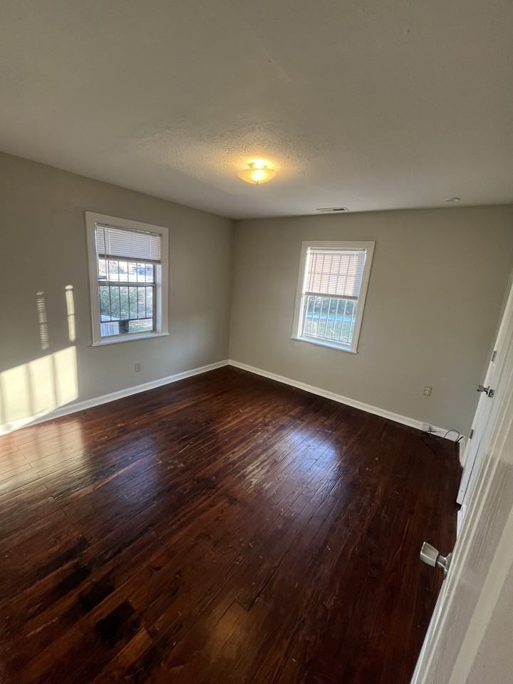 4201 Oakland Ave #1 - Photo 7 of 10