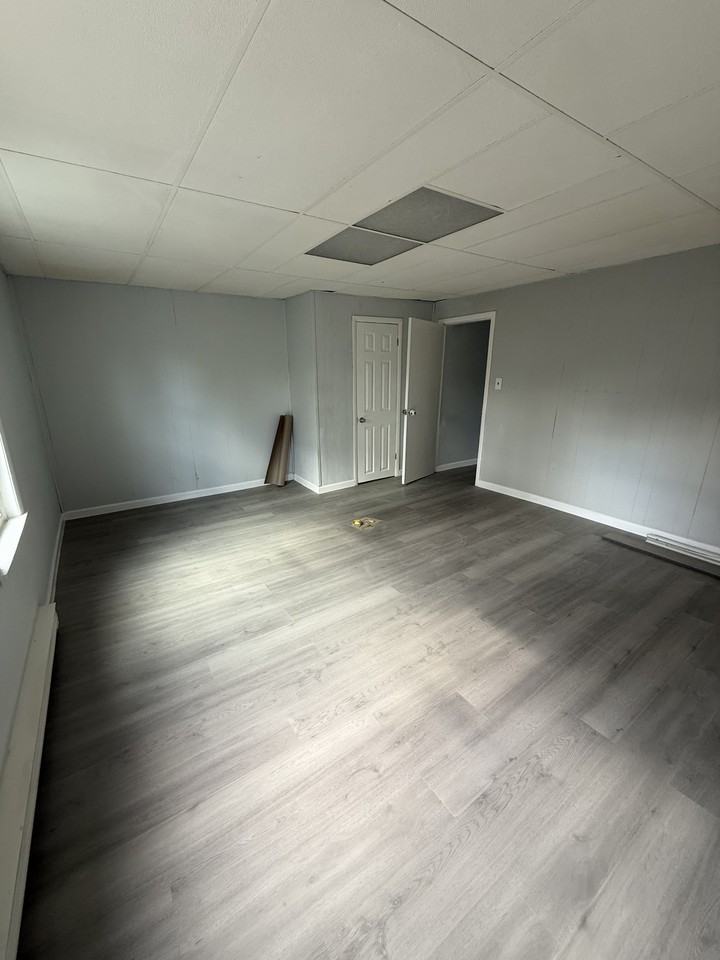 36 Mill St #2 - Photo 3 of 7