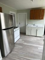 featured image of 610 E Division St #F2