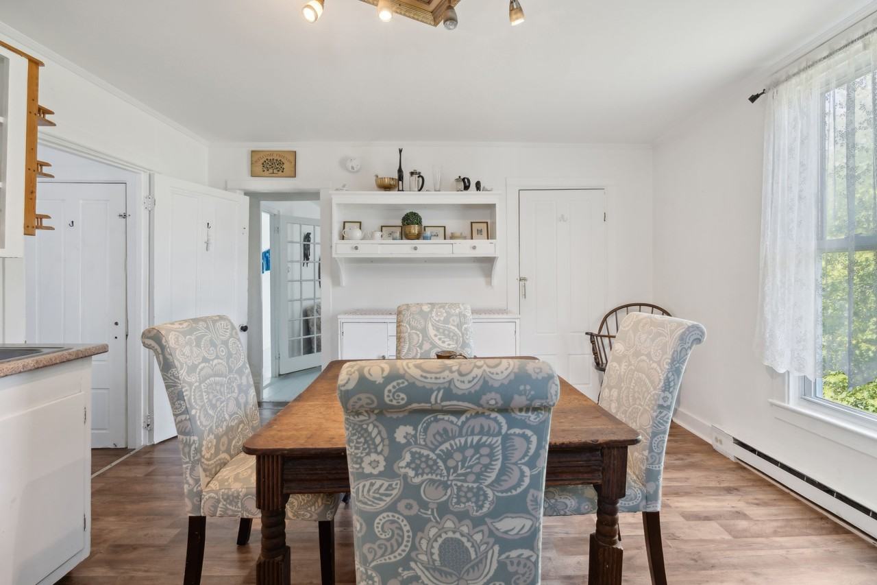 181 Main St #183B - Photo 2 of 16