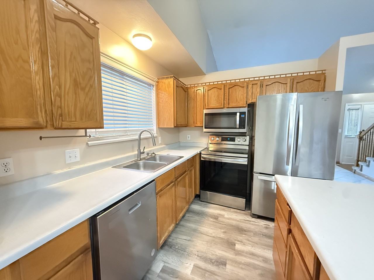 7266 S Wimbledon Ct #1 - Photo 3 of 16