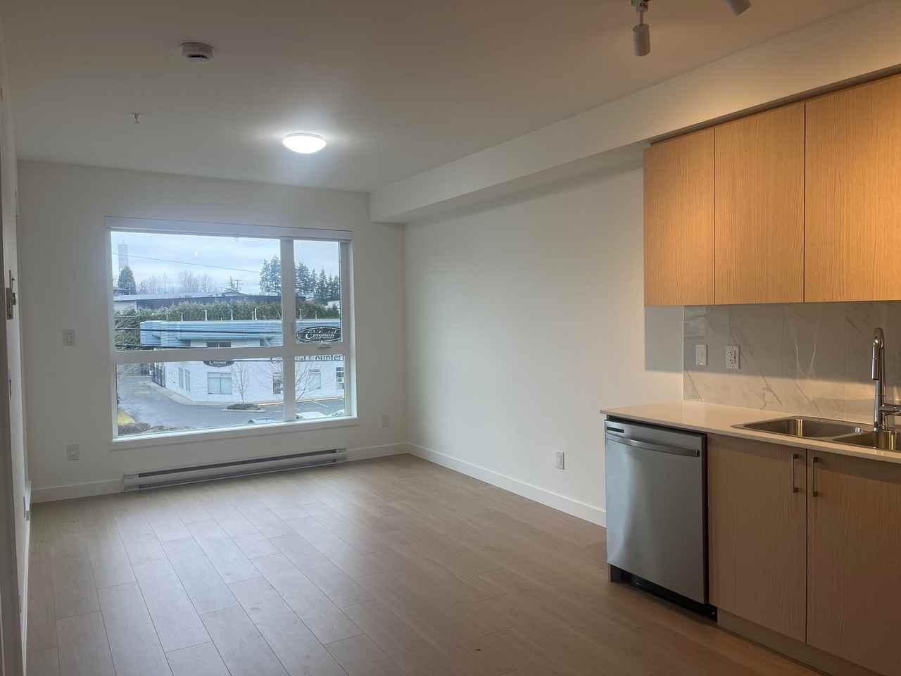 3040 - 3040 Kilpatrick Ave #445 - Photo 3 of 9