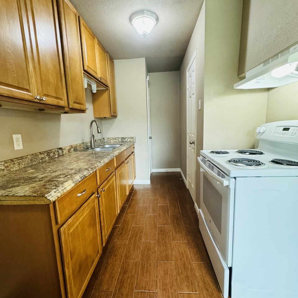 274 Prince Hall Ln - Photo 5 of 21