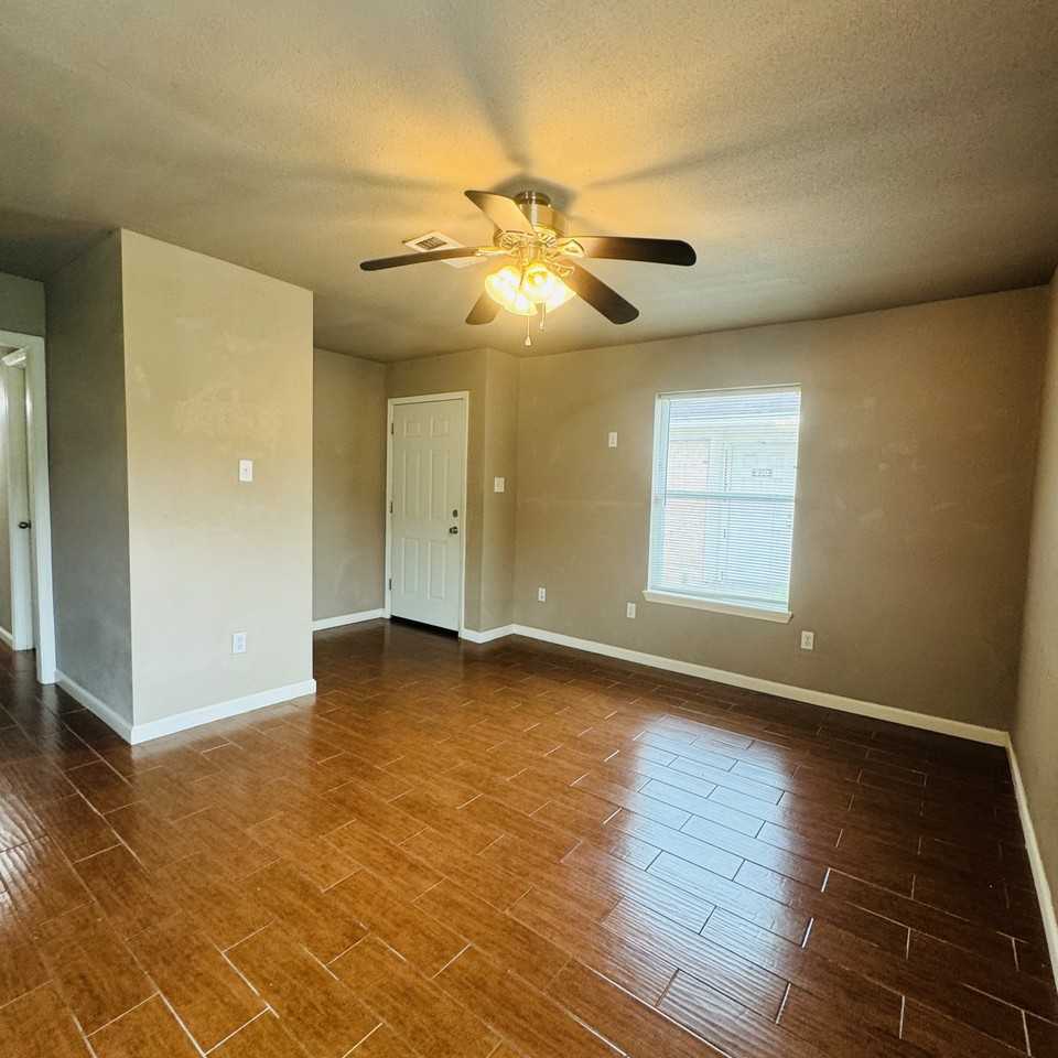 294 Prince Hall Ln - Photo 2 of 22