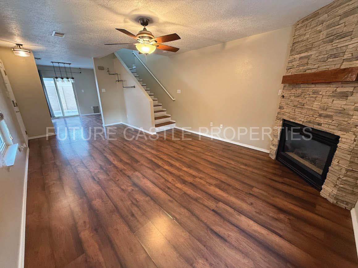 6315 La Habra Ln Ne #ABQ - Photo 3 of 12