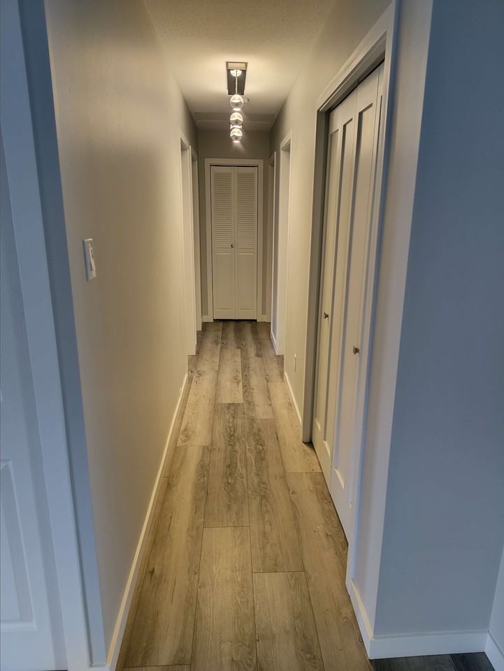 634 Pritchard Rd #1 - Photo 5 of 17