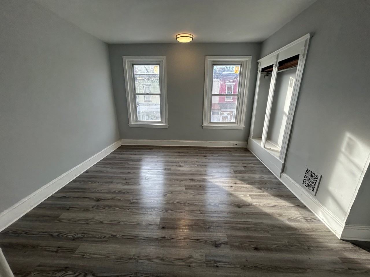 5647 Heiskell St #1 - Photo 6 of 12