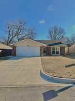 121 Stonewood Dr - Photo 1 of 1