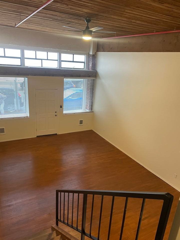 Everett Station Lofts - Photo 5 of 29