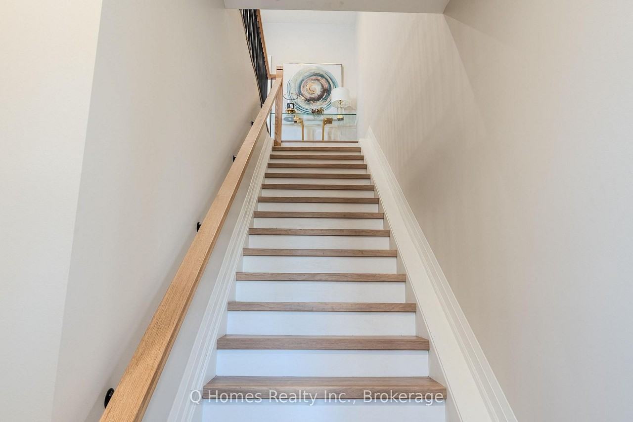 25 Creston Road #25B - Photo 3 of 23