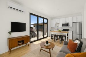 featured image of 1591 Burton St