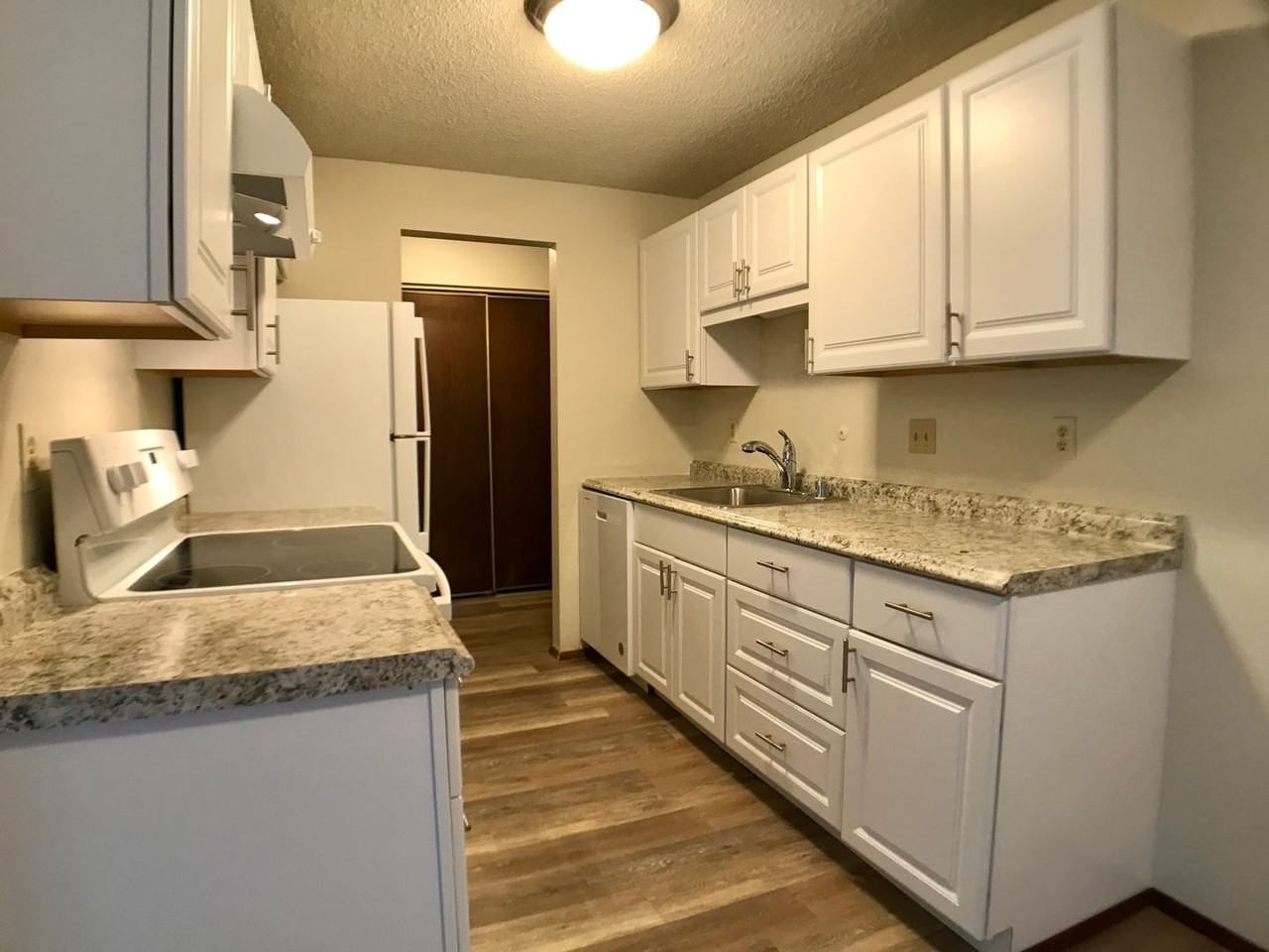 Kelsey House Apartments - Photo 2 of 20