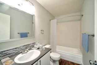 900 Ne Minnehaha St - Photo 1 of 1