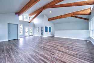 900 Ne Minnehaha St - Photo 1 of 1