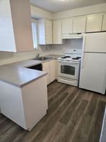 featured image of 7015 Se Lake Rd