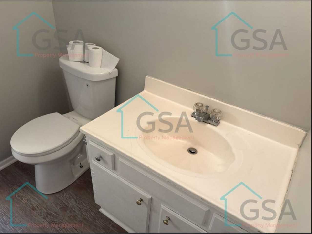 Crown Properties, LLC - Photo 7 of 18