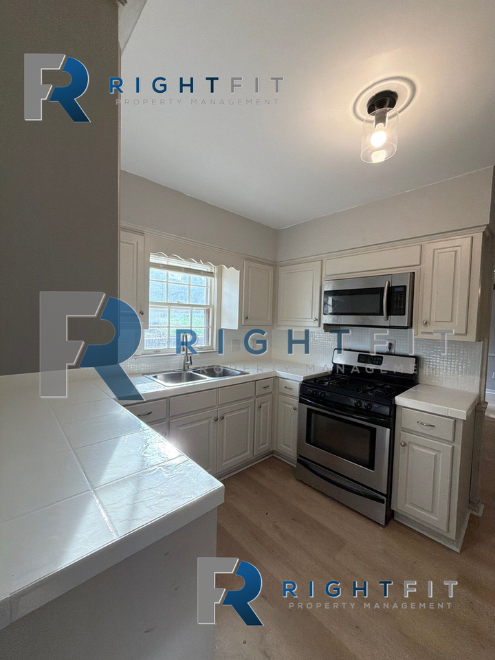 5152 Verdun Dr - Photo 6 of 12