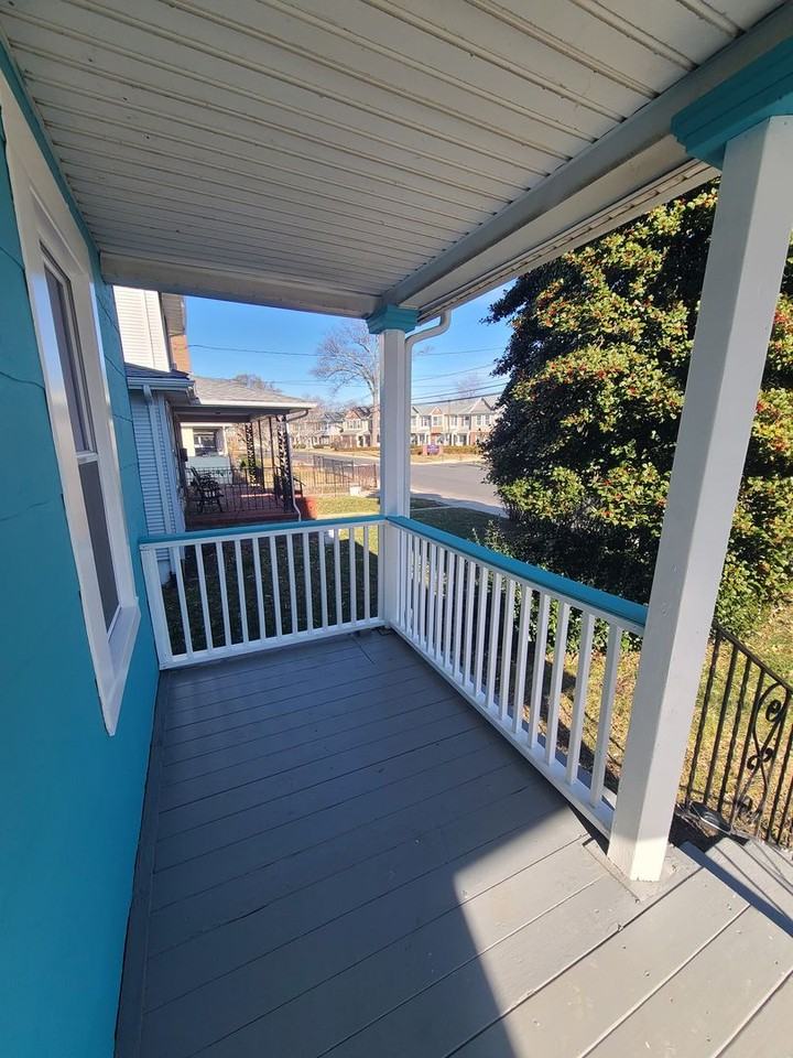 94 Rockwell Ave - Photo 2 of 38