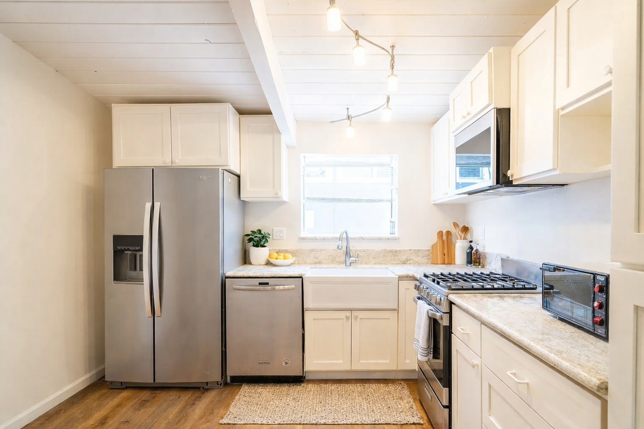 5418-5420 Baja Drive - Photo 4 of 50