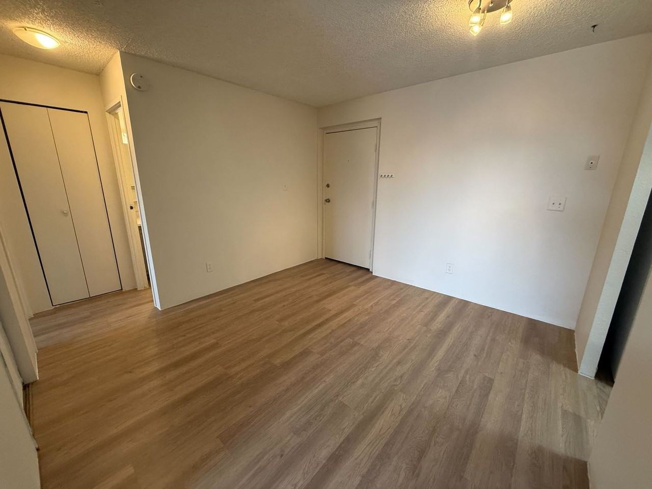 1150 Golden Cir #211 - Photo 6 of 22