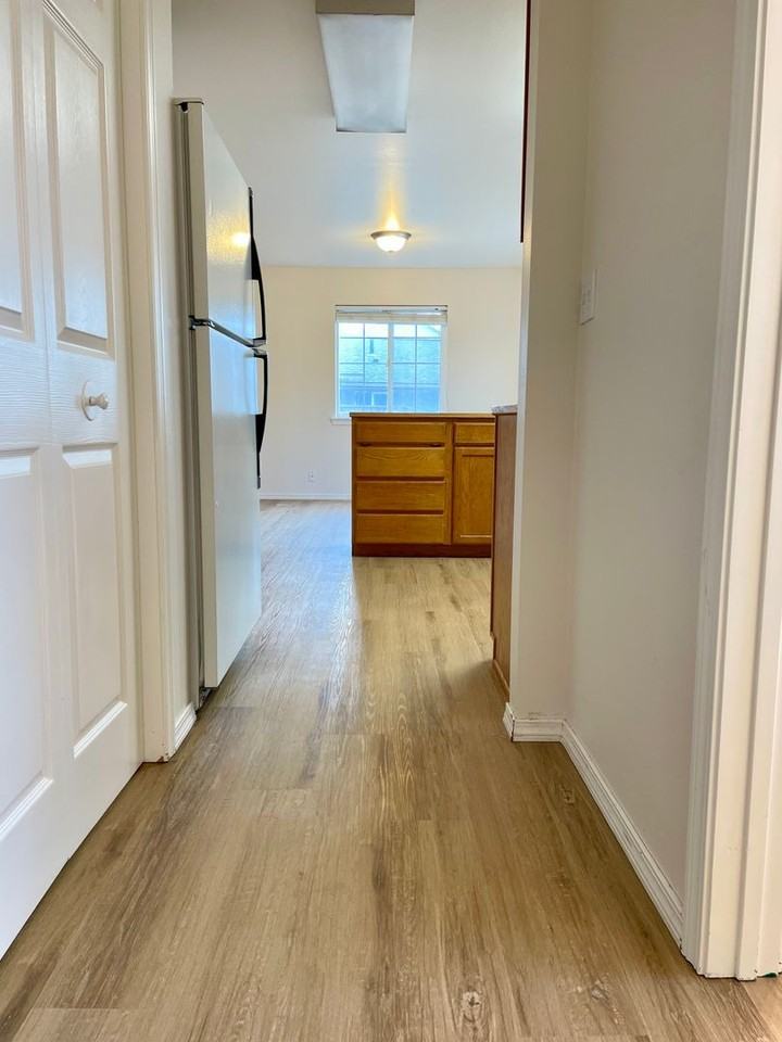 1705 N Indiana Dr - Photo 7 of 16