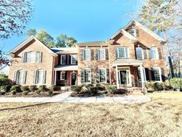 featured image of 715 Fairway Point Dr