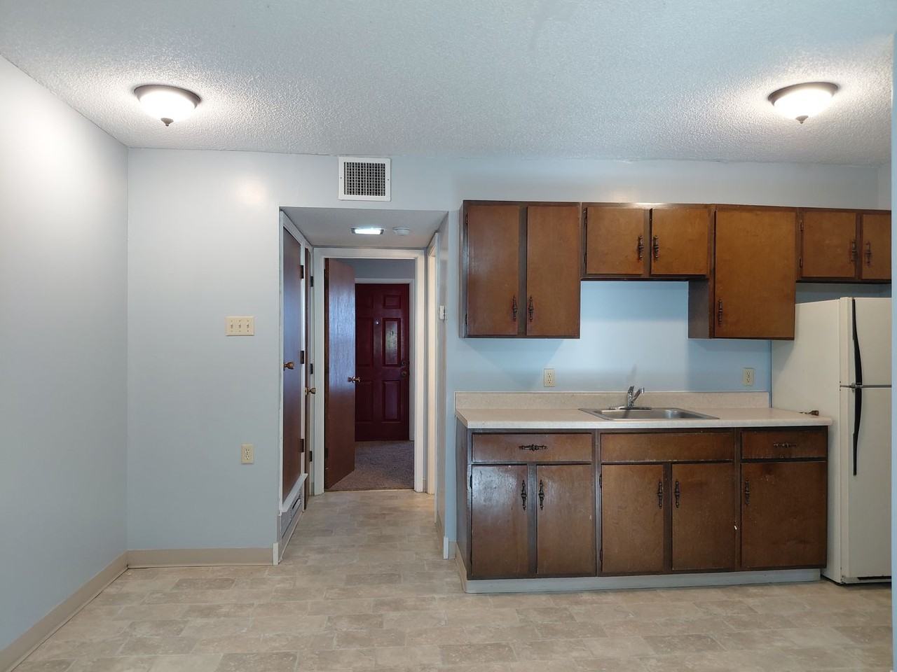 Downs - Maple Grove Apts - Photo 2 of 12