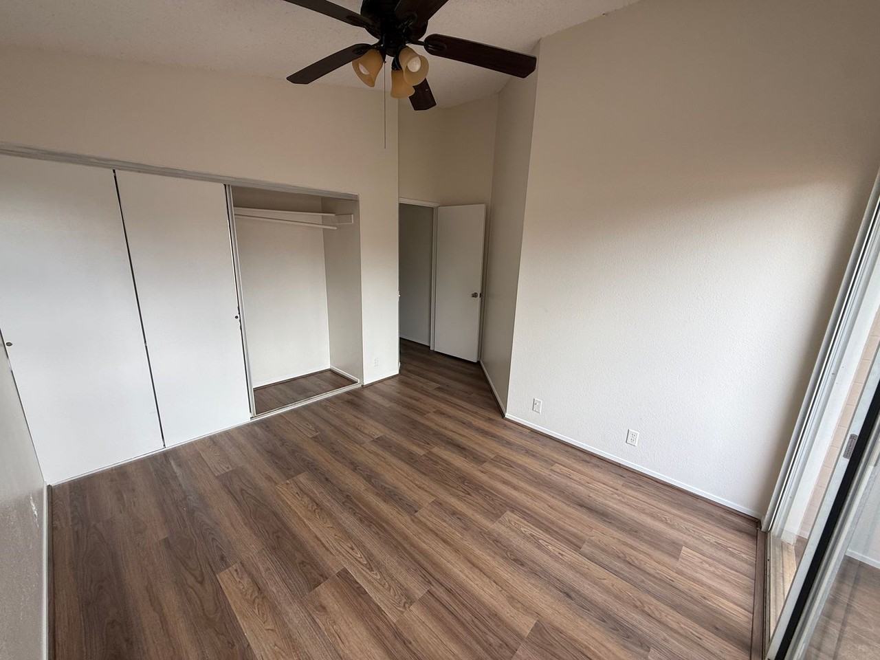 91-1092 Pohahawai St - Photo 5 of 11