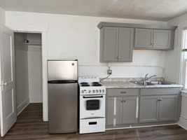 featured image of 138 7th St #Unit