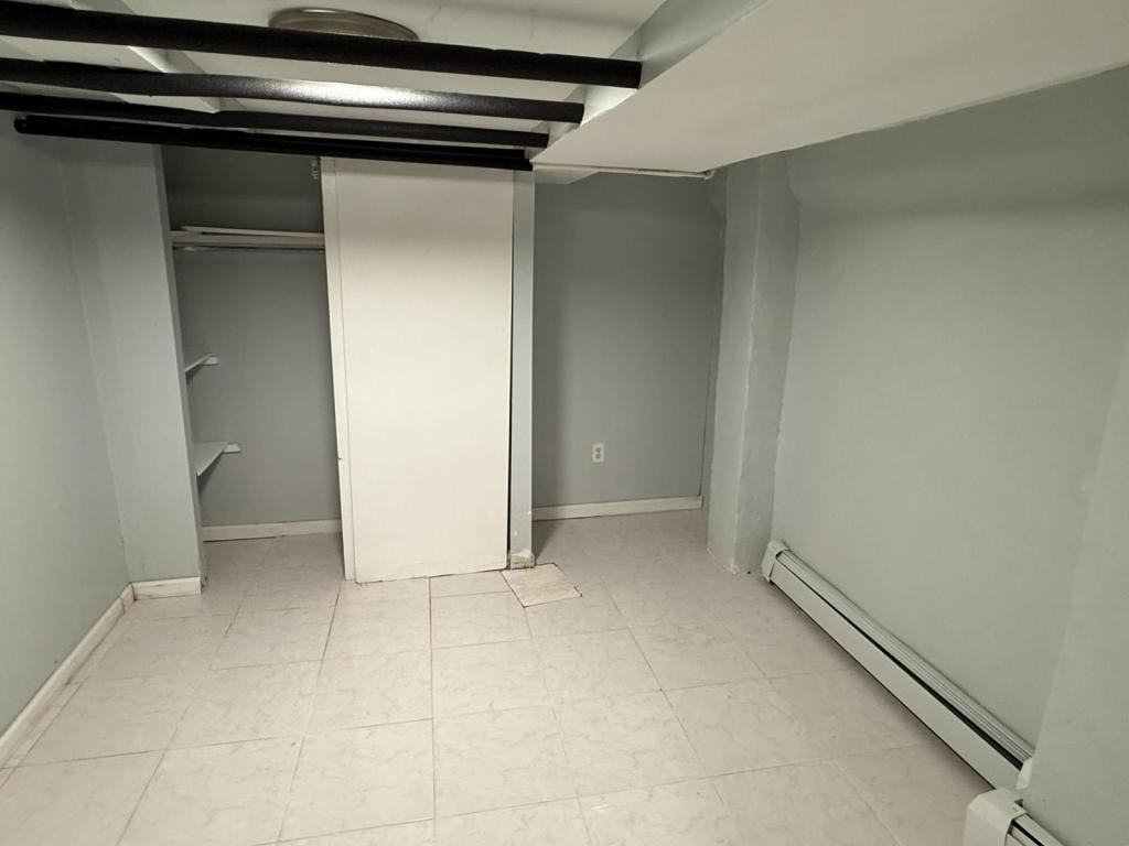 160 Amackassin Ter - Photo 4 of 6