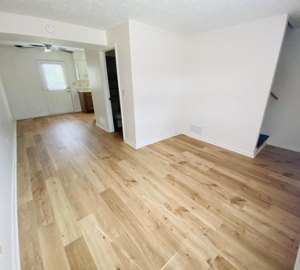 978 Villa Dr - Photo 7 of 15