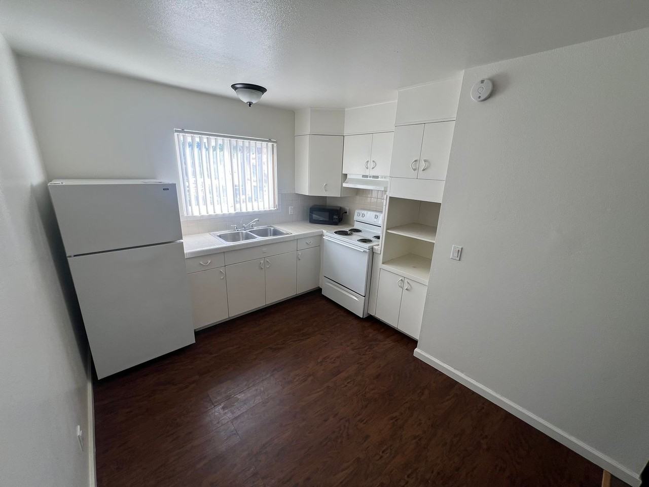 The Palms - Photo 3 of 22