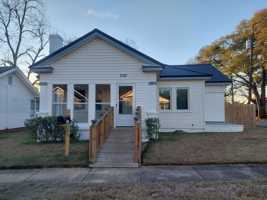 featured image of 3121 Pierpont Ave