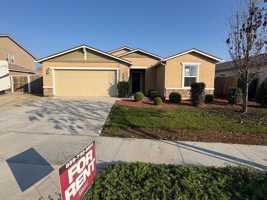 featured image of 3336 N Moreno St